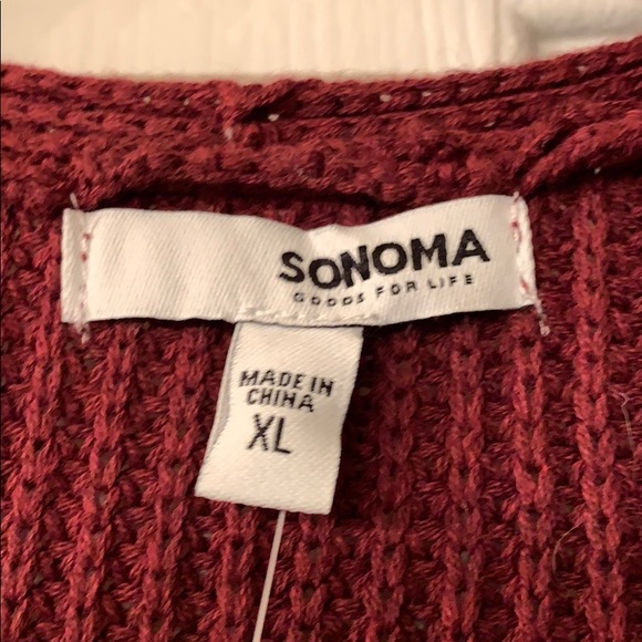 NWT Women’s XL sweater 🔥Firm price - Picture 2 of 2